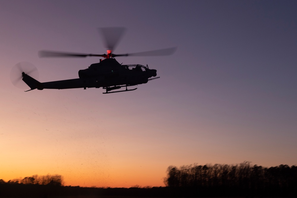 VMM-365 (REIN) FARP and Close Air Support Exercise