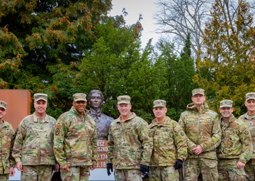 Chairman Of The Joint Chiefs Of Staff Visits Camp Kosciuszko