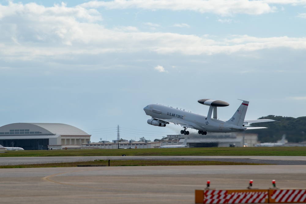 5th AF holds Commander's Conference at Kadena