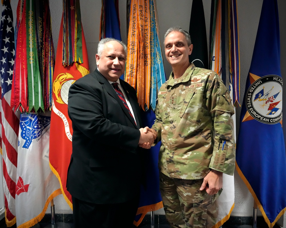 U.S. Secretary of the Navy visits USEUCOM headquarters