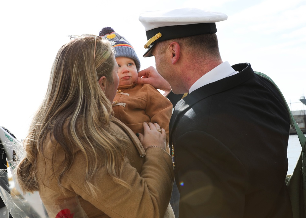 USS Normandy Returns Home to Norfolk, VA