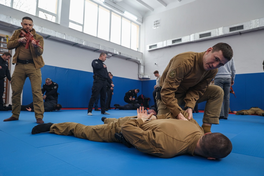 FASTEUR Trains with Moldovan Police Forces