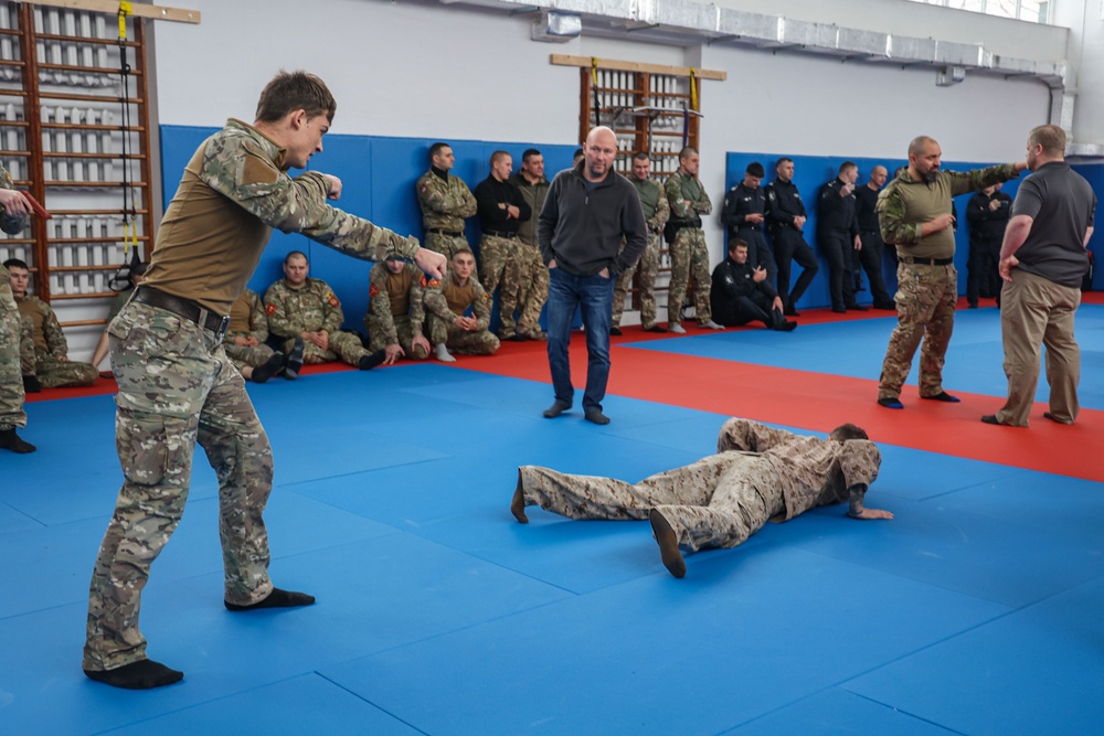 FASTEUR Trains with Moldovan Police Forces