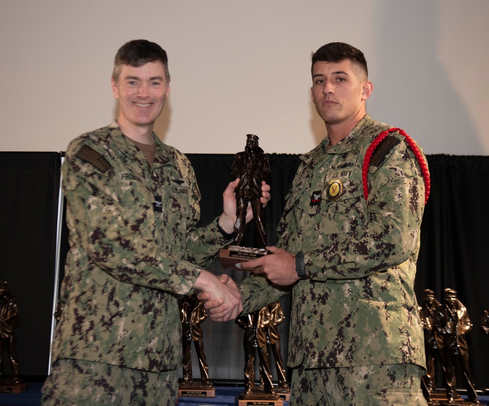 NSGL, Tenant Command Sailors Receive Navy League SOY Awards