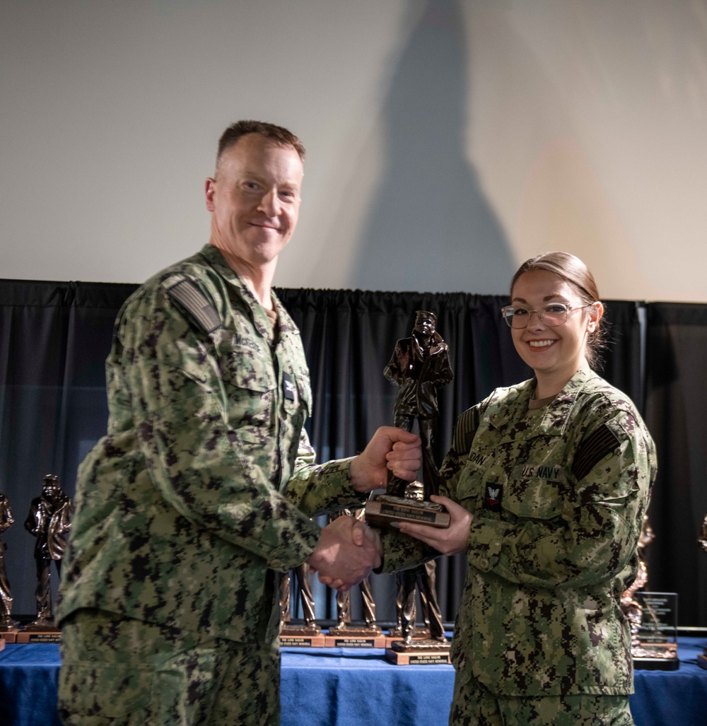 NSGL, Tenant Command Sailors Receive Navy League SOY Awards