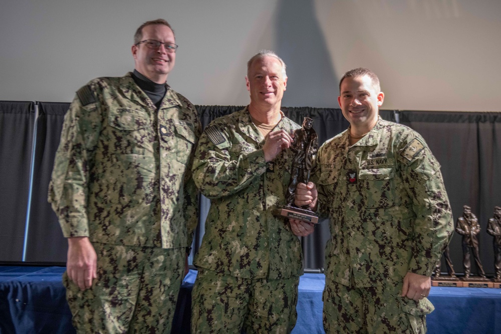 NSGL, Tenant Command Sailors Receive Navy League SOY Awards