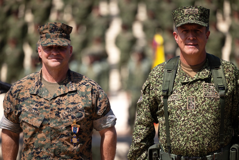 Infanteria de Marina de Colombia graduates first female recruits