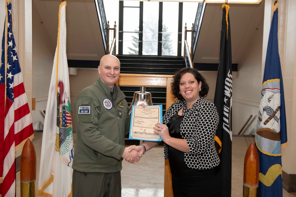 NSGL, Tenant Command Sailors Receive Navy League SOY Awards