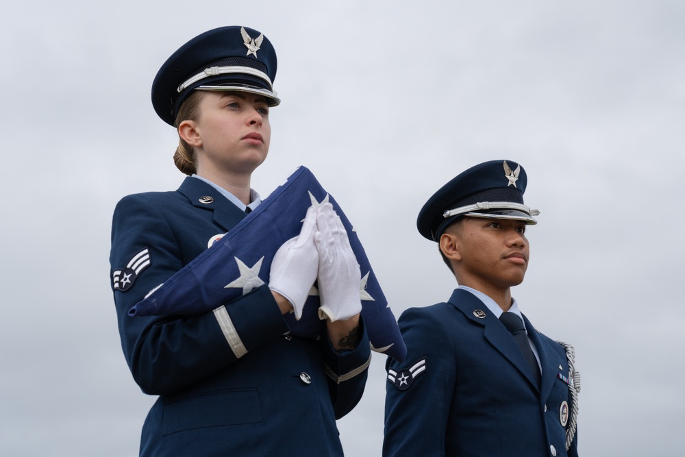 MacDill Honor Guard performs in retirement ceremony