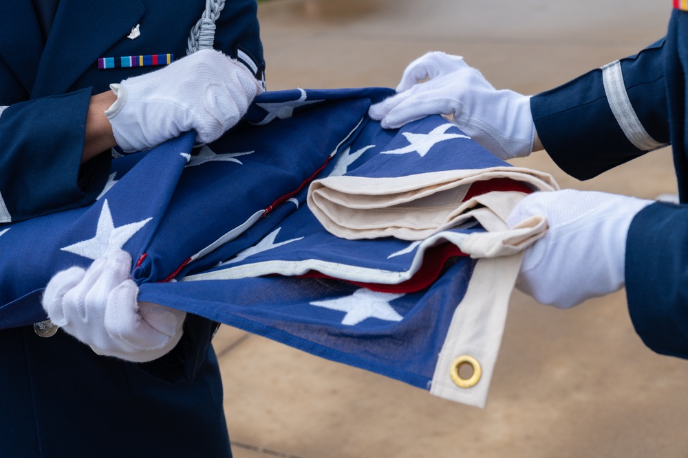 MacDill Honor Guard performs in retirement ceremony