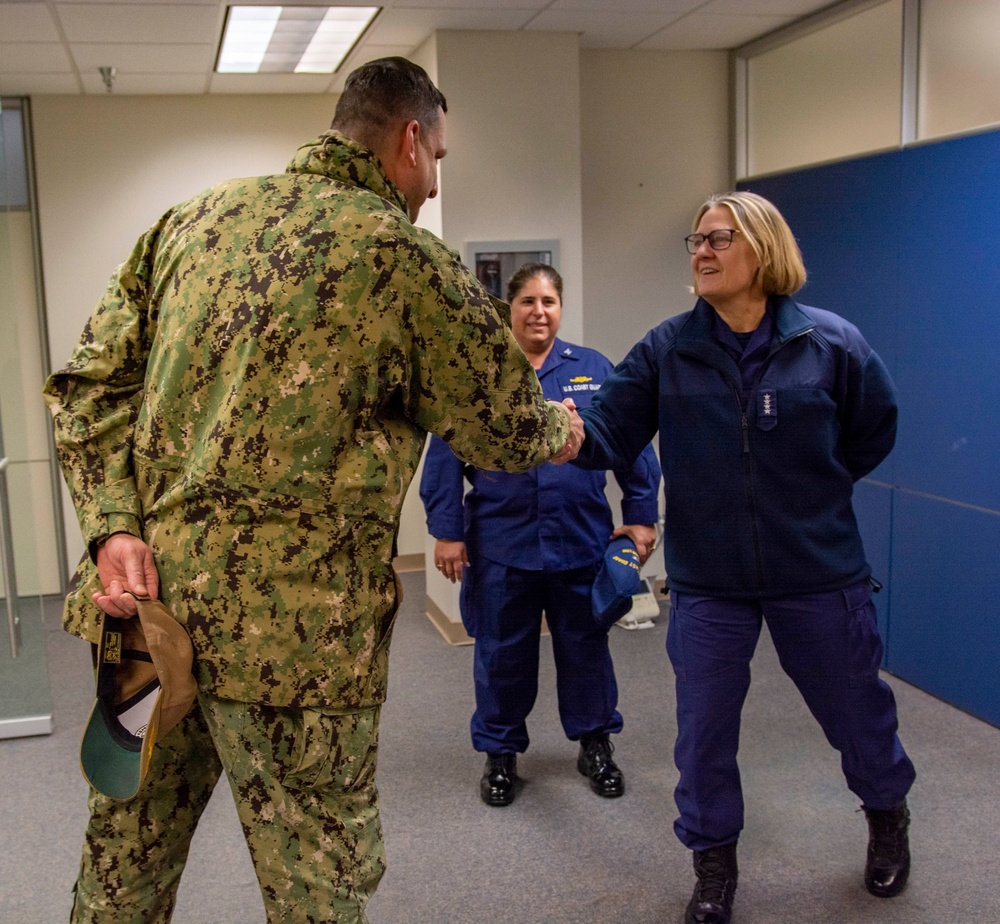 Admiral Linda Fagan Visits NSA Mid-South