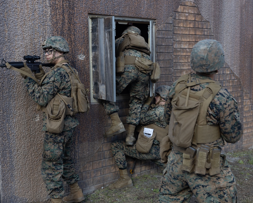 2d Marine Division Band Conducts Infantry Immersion Training