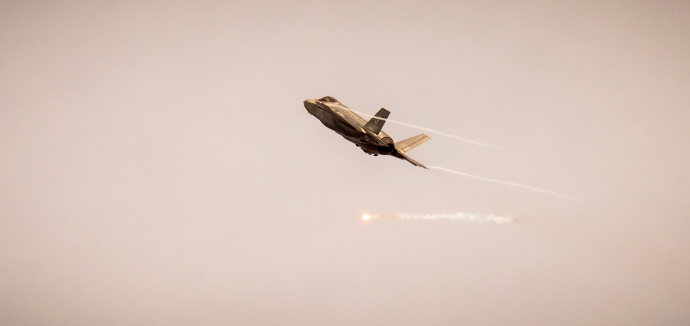 Luke Fighters Soar Over Gila Bend