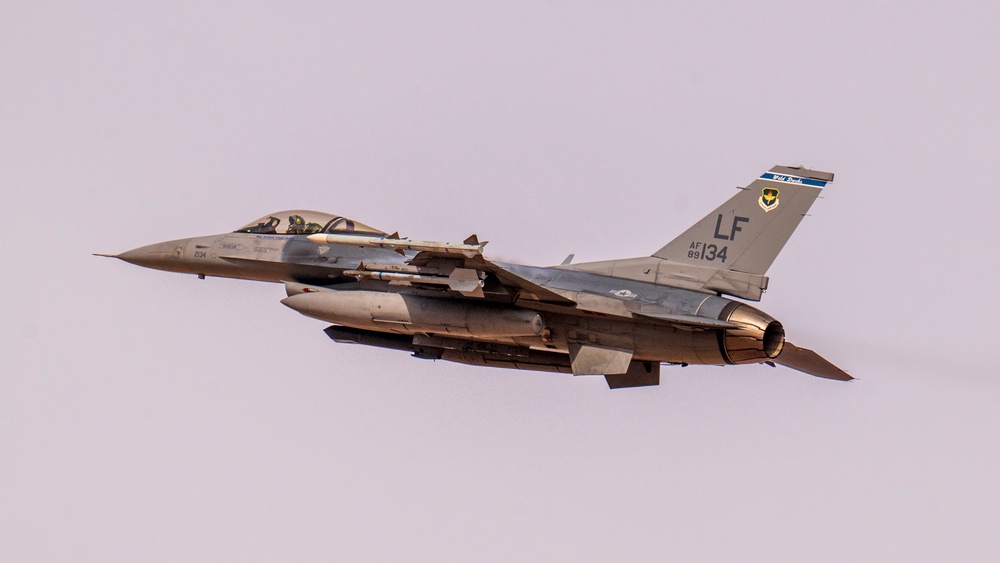 Luke Fighters Soar Over Gila Bend