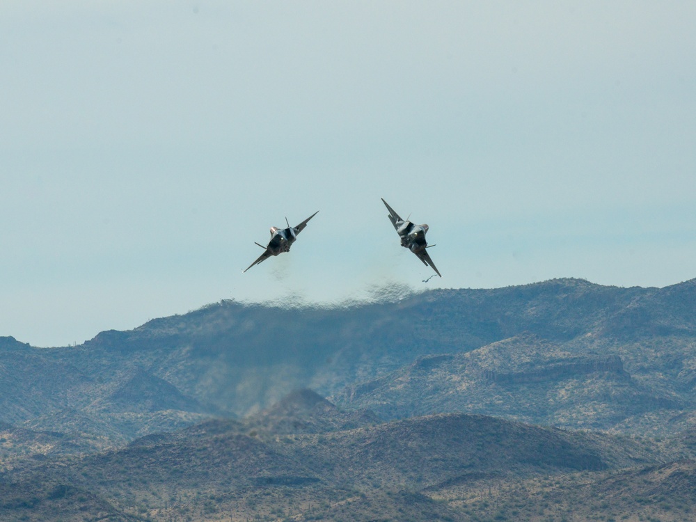 Luke Fighters Soar Over Gila Bend