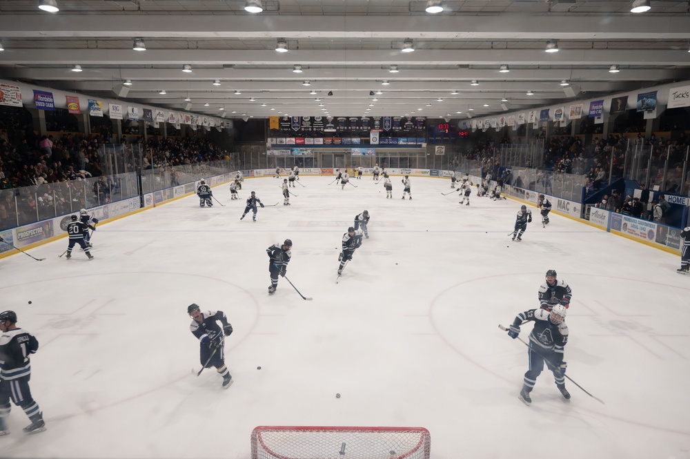 Eielson Icemen lose 6-3 to Arctic Warriors in 28th annual Commander's Cup