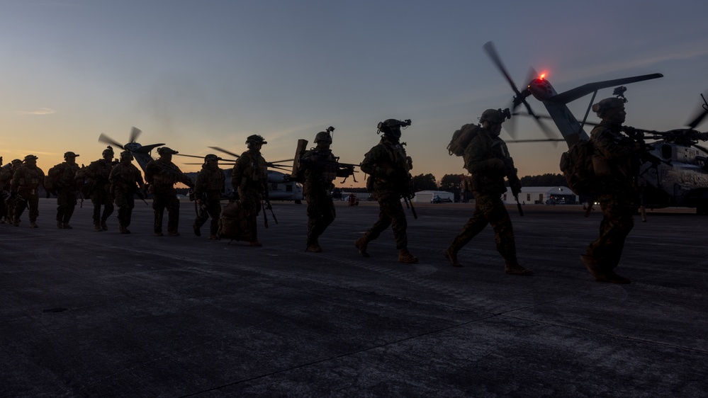 Alpha Co., BLT 1/8 Conducts Pre-Raid Flight Ops