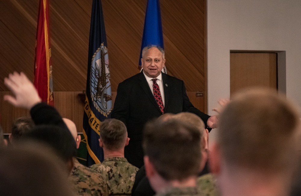 U.S. Secretary of the Navy visits USEUCOM headquarters