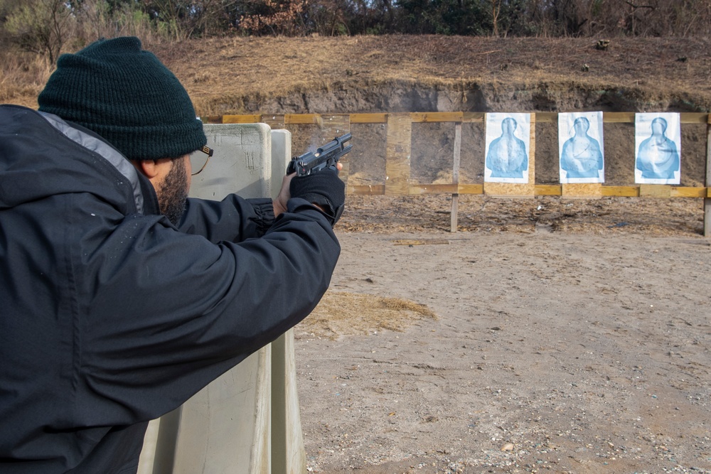 USS New York M4 and M9 Weapons Course