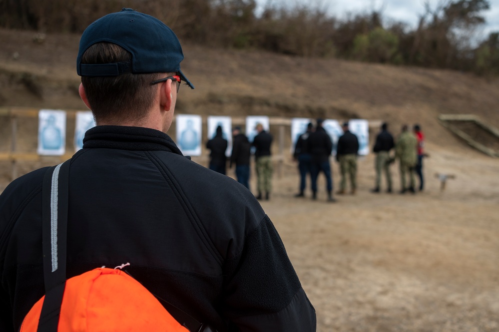 USS New York M4 and M9 Weapons Course