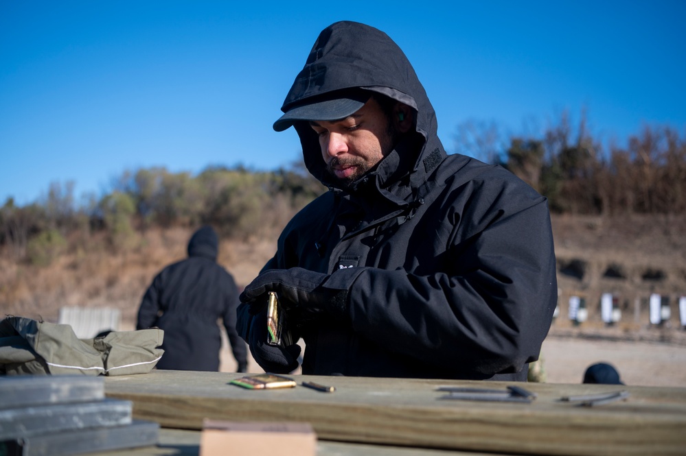 USS New York M4 and M9 Weapons Course