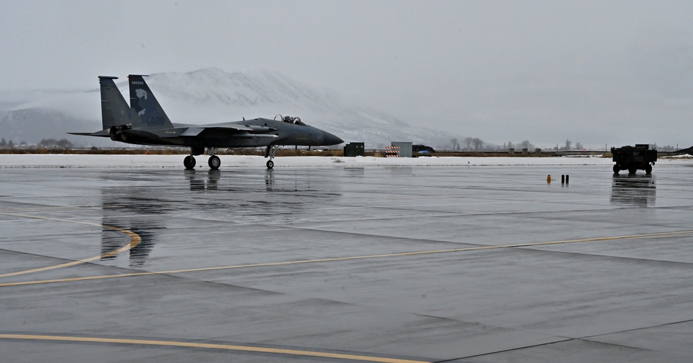 Last F-15C pilots enter IP upgrade training