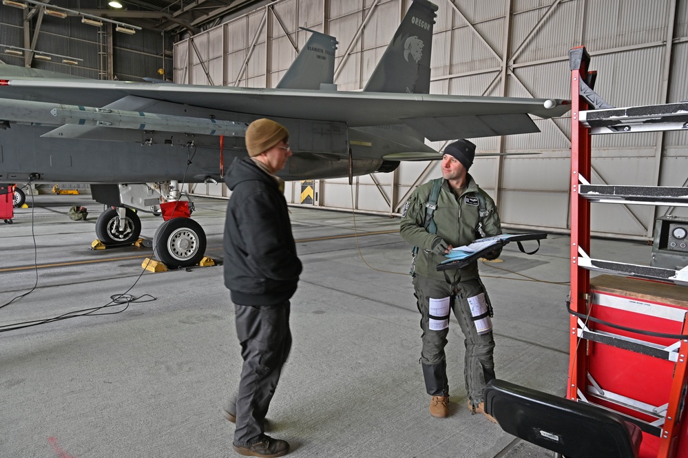 End of an Era: Kingsley Field trains the last F-15 Eagle Instructor Pilots