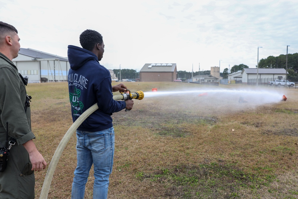 MCAS Beaufort welcomes Eau Claire High School's NJROTC