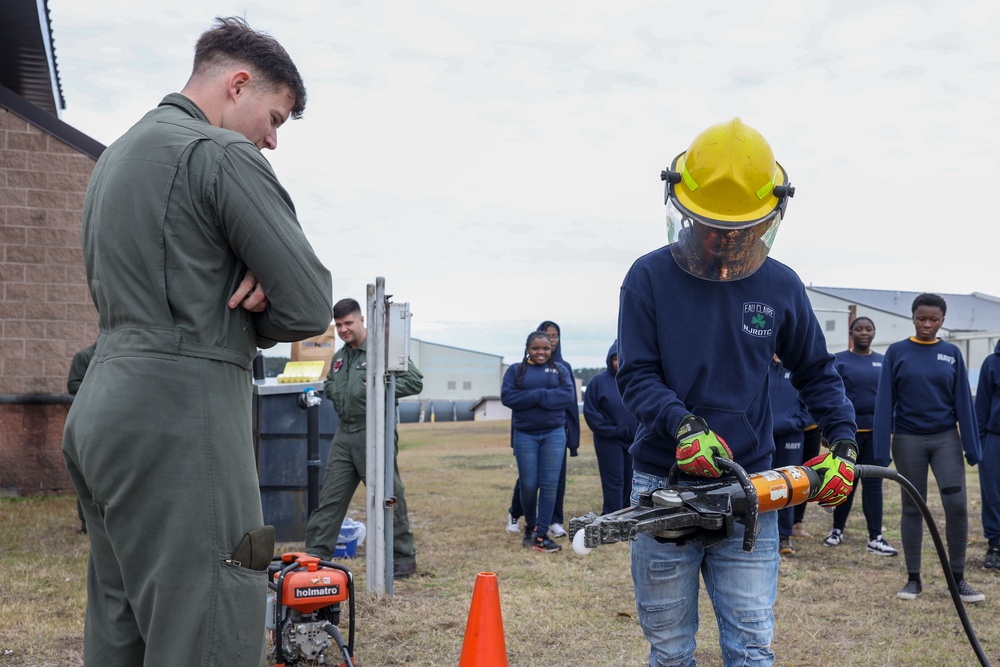 MCAS Beaufort welcomes Eau Claire High School's NJROTC