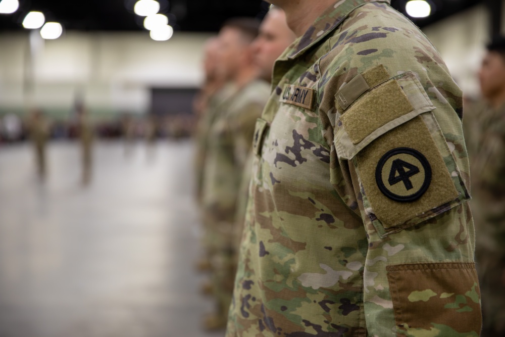 Family and Friends sends off Mass Guard Infantry Battalion for deployment