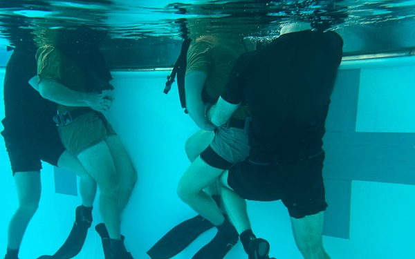 5th Special Forces Group (Airborne) Pre-Dive Course