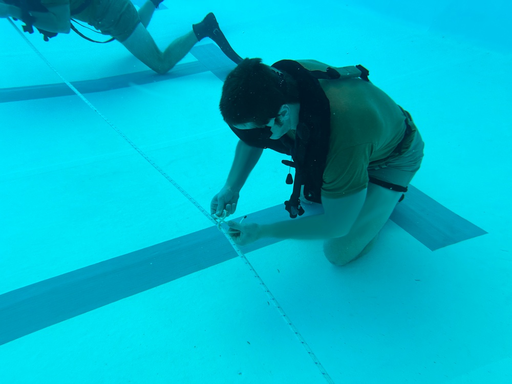 5th Special Forces Group (Airborne) Pre-Dive Course