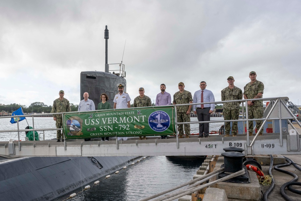 Greg Moriarty, Australian Secretary of the Department of Defence, Visits USS Vermont