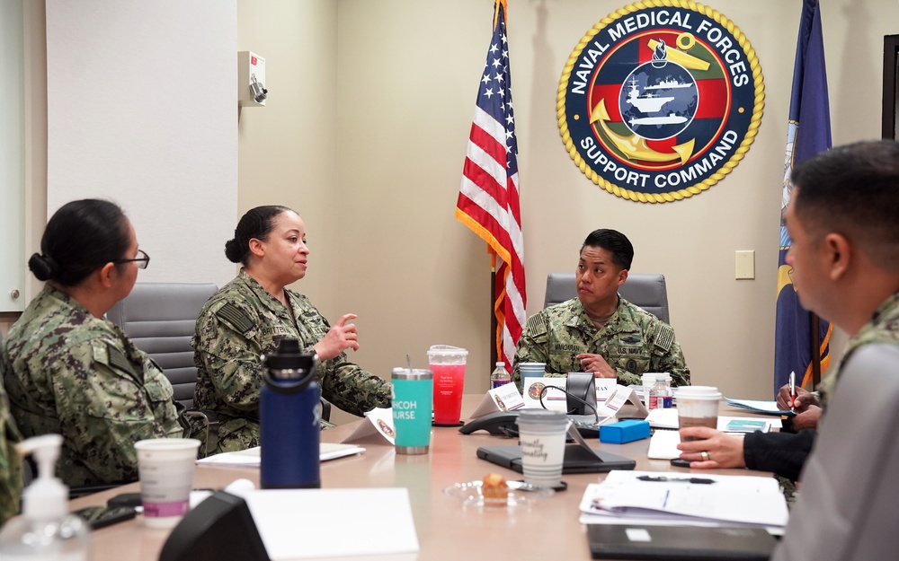 BUMED FORCM Mangaran visits Naval Medical Forces Support Command