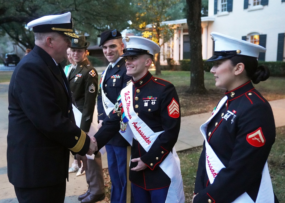 NMFSC Commander attends El Rey Feo Military Leadership Reception