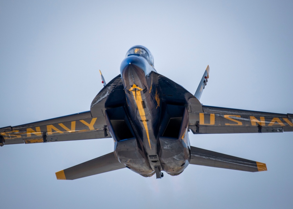 Blue Angels Conduct Winter Training in El Centro