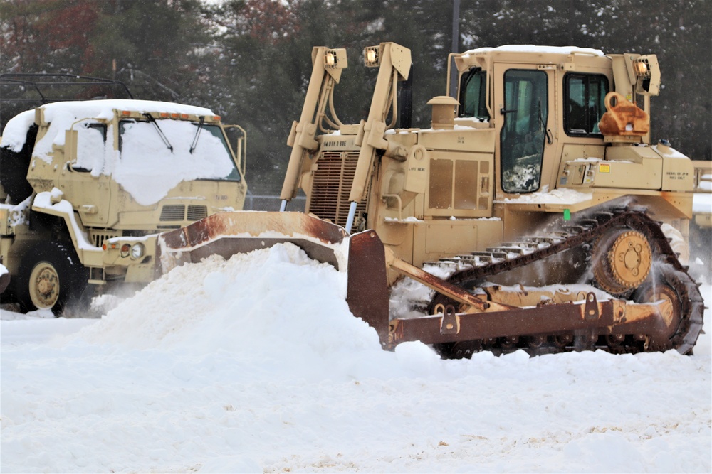 Fort McCoy RTS-Maintenance clears snow in a big way