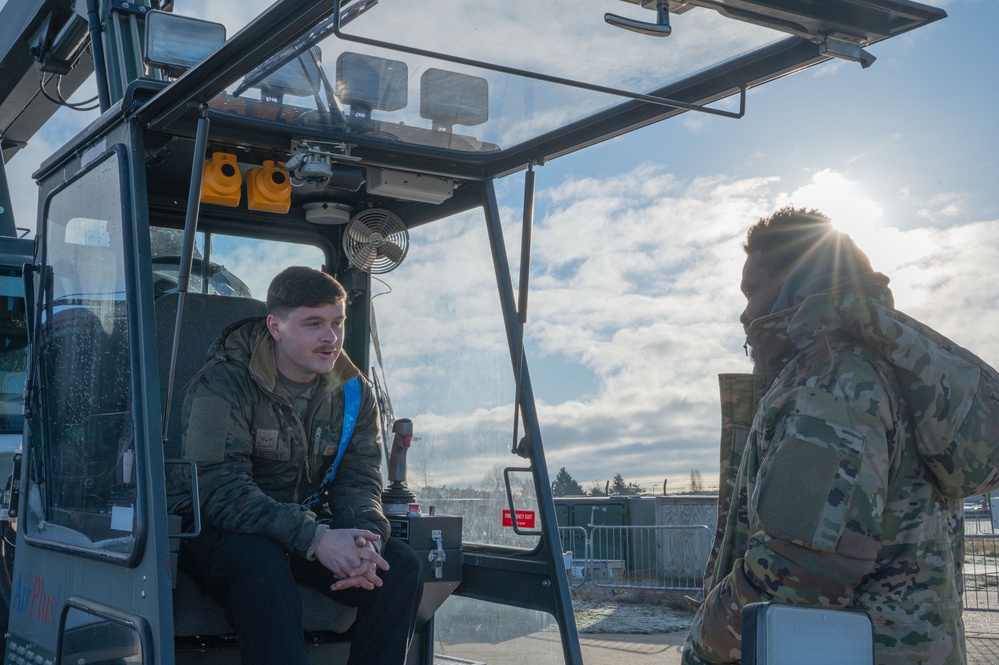 De-icing procedures at RAF Lakenheath