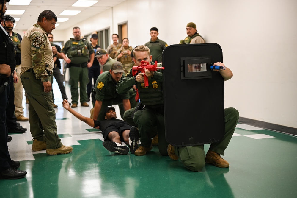 Local law enforcement agencies train in crisis response