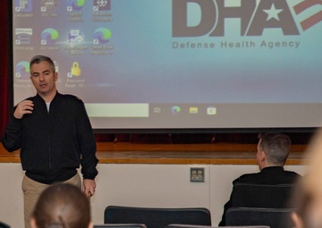 Reserve Component Naval Medical Forces Atlantic hosts leadership synch