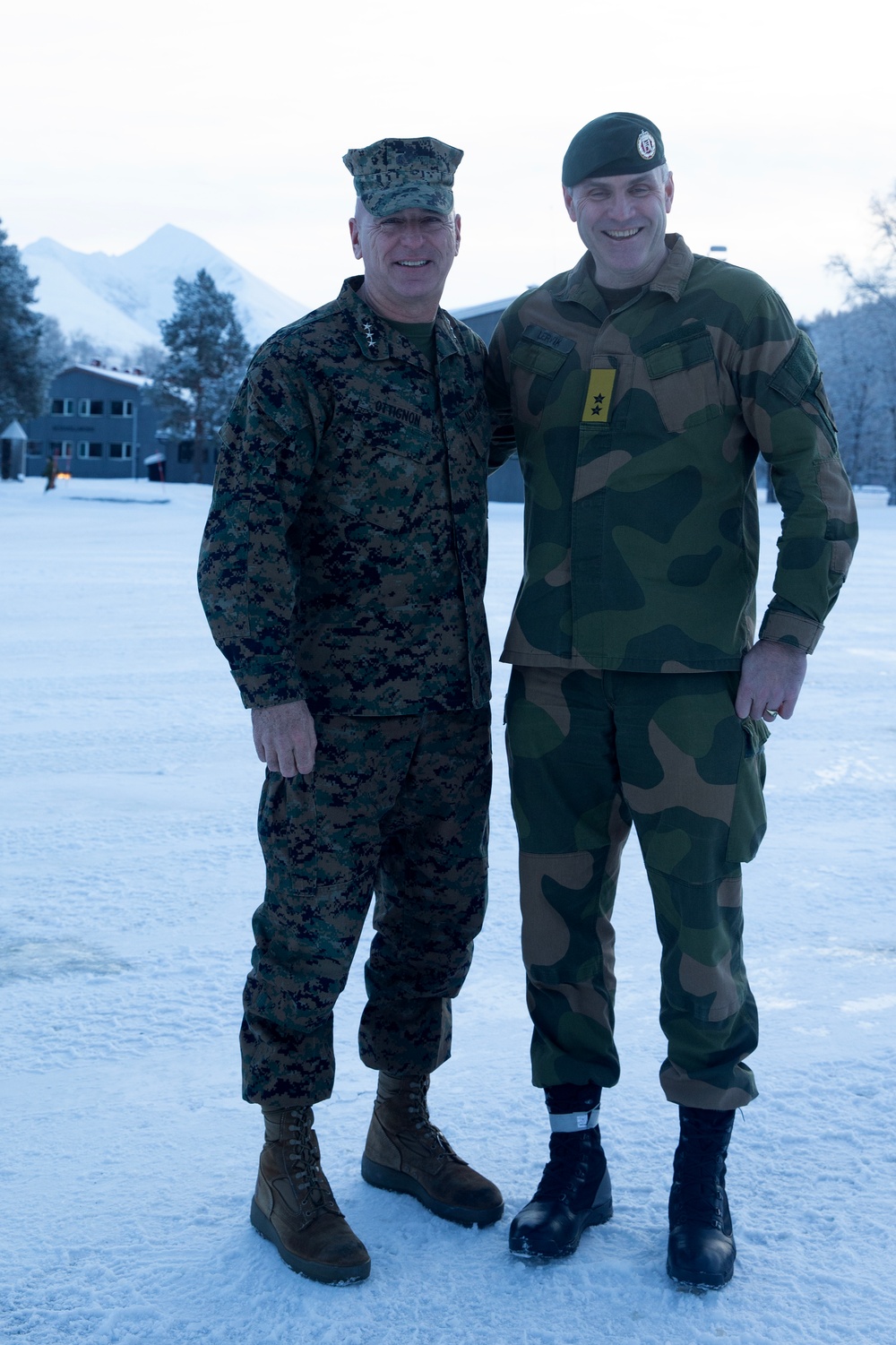 II Marine Expeditionary Force Commanding General Visits Norwegian Army ahead of NATO Exercise Nordic Response 24