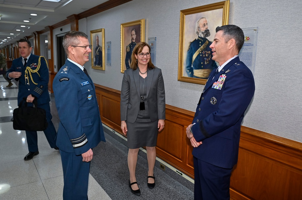 CSAF Allvin meets Canada Lt. Gen. Kenny