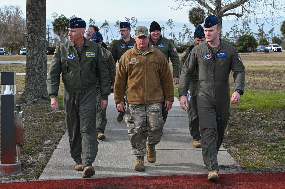 19th Air Force Command Team Visits 337th ACS