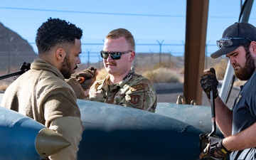 U.S. Air Force and Royal Australian Air Force unite for munitions building