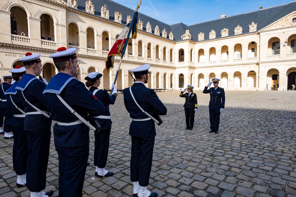 CNO visits France for Paris Naval Conference