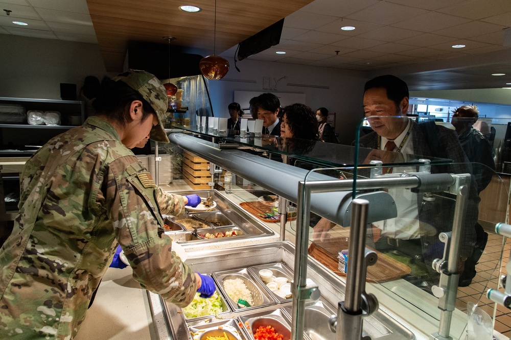Miyagi delegation comes to Dover AFB