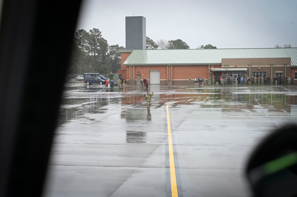 165th Airlift Wing flies its 1st C-130J Super Hercules to Savannah from Lockheed Martin