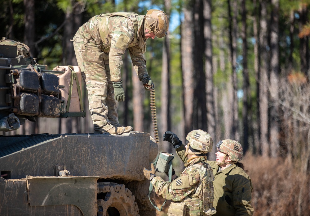 Public Affairs Specialist Embeds with 3rd Infantry Division Tankers