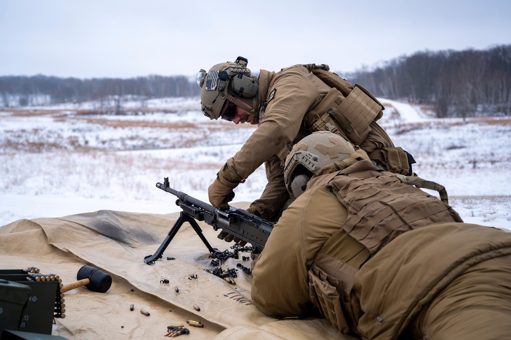 Navy Explosive Ordnance Disposal Hosts Arctic Training Exercise Snow Crab Ex 24-1