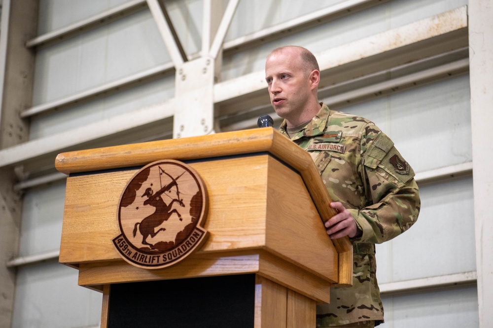 Shamburg assumes command of 459 AS